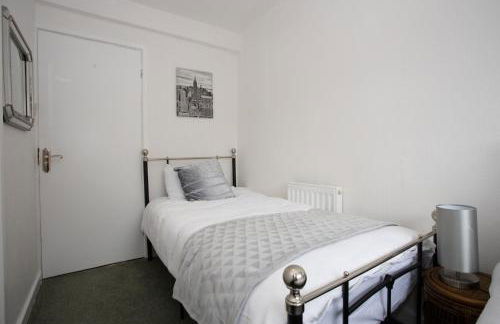 Hurley House - Photo 42