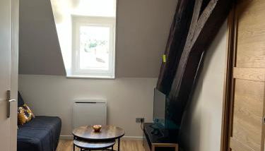 Appartement de la Fontaine à la Tour du Pin hyper centre parking privé - Foto 2