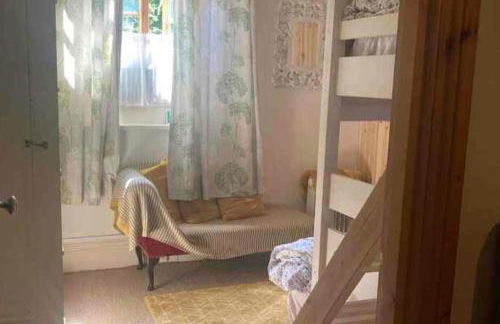 1 Bedroom -Sleeps 3-Dog friendly-Garden-Riverside - Photo 16