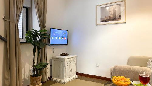 Cozy 3 Bedroom Apartment in Belem Lisbon 3 to 5 Guests - Photo 3