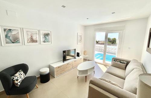 Mediterranean Villa with Private Pool & Sea View - Foto 14