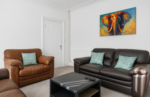 Harrington Haven 4 Bed Contractor Friendly House with Parking Workington - Photo 23