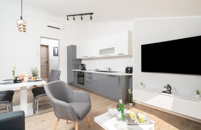 Stylish Two Bedroom Apartment in Labin - Foto 7