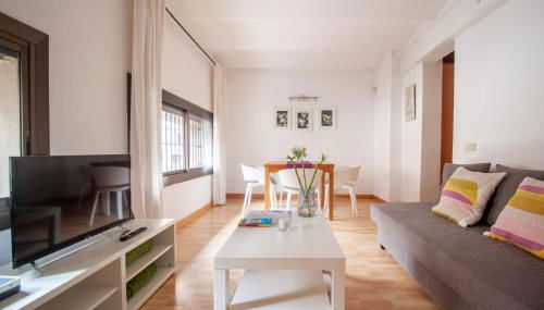 Apartamento zona Sagrada Familia - Foto 1