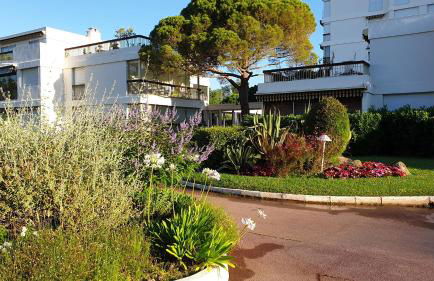 Garden and beach sea view apartment Cannes - Foto 34