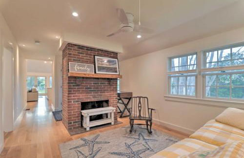 Walk to Beach! Cape Cod Cottage with Fire Pit - Photo 13