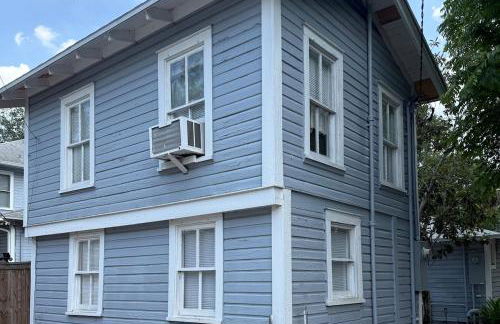 Cute and Cozy Apt Near Historic Downtown Sanford - Foto 4