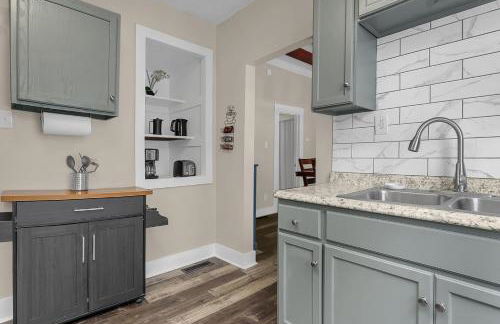 Modern 2BR near DT, 8min walk to Park&Conservatory - Foto 9