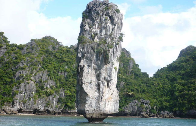 Ha Long Bay 2 Day Cruise - Photo 4