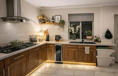 Panoramic Sunset Views - Free Parking & Sleeps 5 - Foto 4