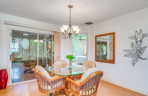 Home in The Villages with Lanai and Private Hot Tub! - Foto 6