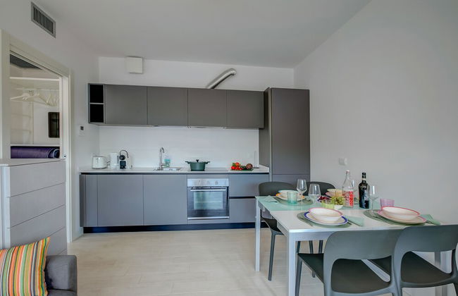 Adelasia 01 - Shared Pool and Parking - Foto 6