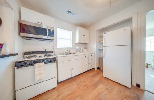 Charming Cottage with Yard Less Than 1 Mi to Lake Erie! - Foto 7