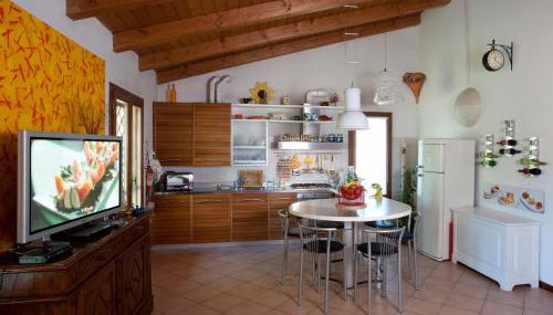 Elena Paternoster - Photo 2