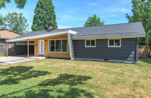 Charming Eugene Bungalow - Photo 25