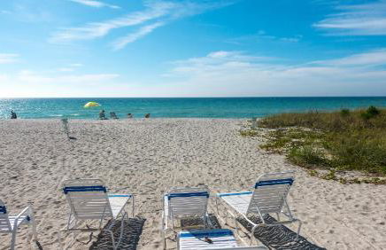Beach and sunset view from your balcony - Photo 40