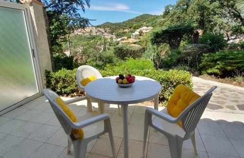 APPARTEMENTS DANS VILLA EN REZ DE JARDIN - Foto 14