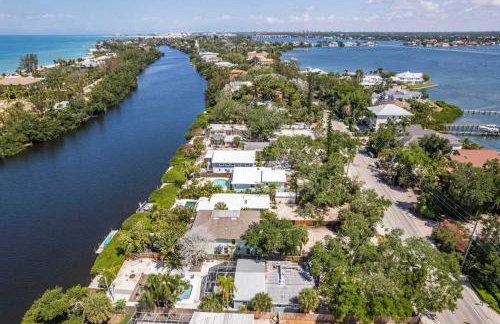 Blue Lagoon Hideaway 3BR Coastal Chic Retreat - Foto 40