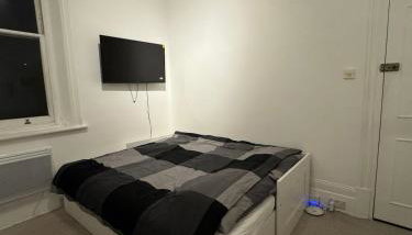 Self Contained Studio Flat - Foto 2