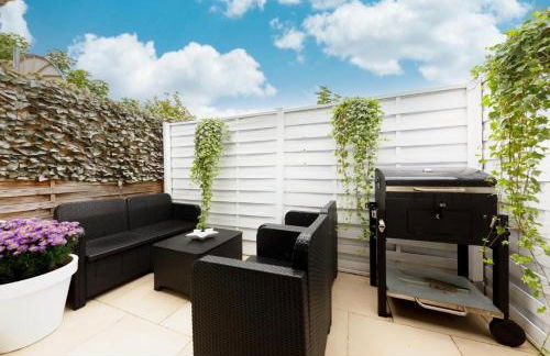 Évasion Urbaine Studio Cozy avec Terrasse et Parking, à 10 Minutes de Paris Gare du Nord - Foto 2