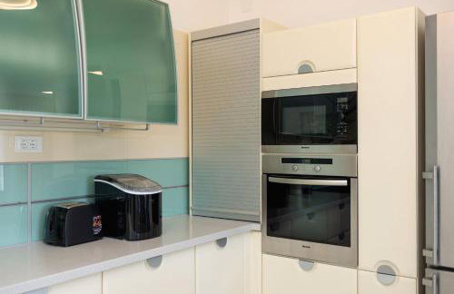 Luxury Villa Lovric with private heated pool, Jacuzzi, Sauna and private tavern - Foto 51