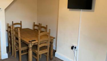 Seventy Seven - Foto 2