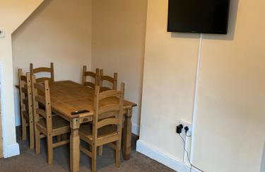 Seventy Seven - Foto 2