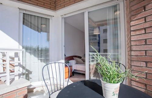 Fantástico apartamento en la playa. A/A y vistas - Photo 3