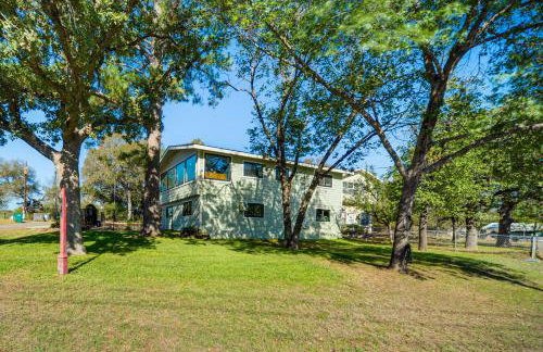 Panoramic Lake Views! Elegant Marble Falls Home - Foto 2