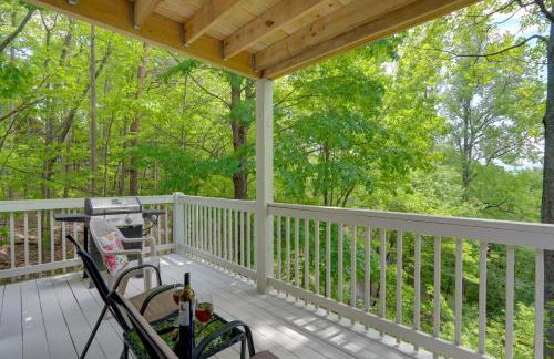 Blue Ridge Getaway with Hot Tub and Seasonal View! - Foto 25