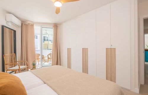 In front of SEA & CENTER - Foto 38