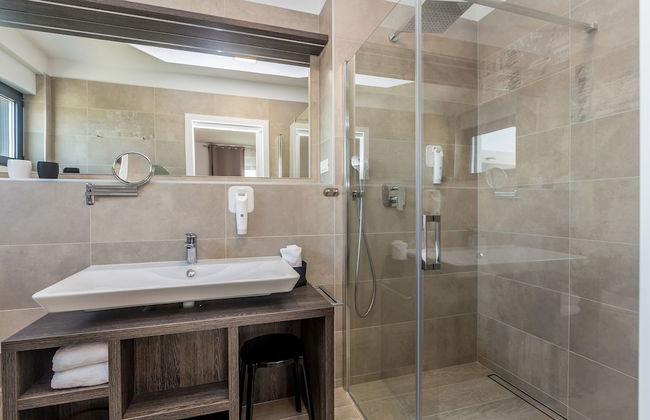 JAZZ at Rova Villa Luna - Foto 26