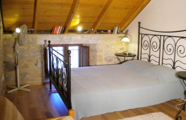 Holiday Home With Garden in Leonidio - Foto 4