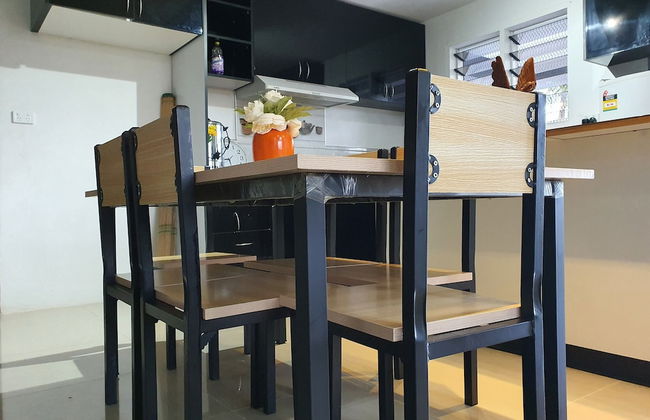 Master Bedroom with Shared Kitchen - Photo 21