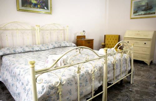 OLTREMARE casa per vacanze con terrazzo e 3 camere con 6 PL - Foto 3