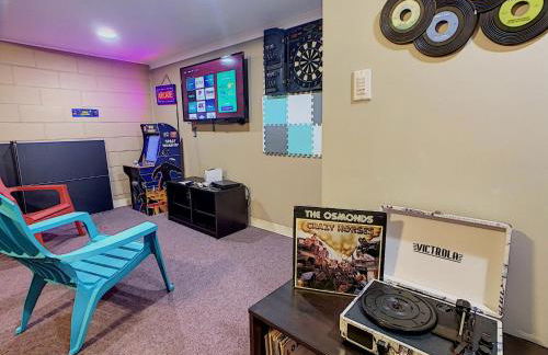 3Bed house pool hot tub game room 4 m Disney - Foto 41