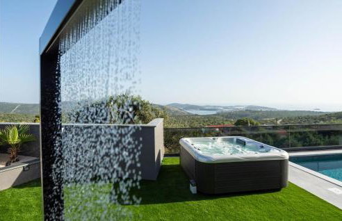 Awesome Home In Jarebinjak - Photo 6