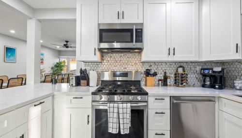 Bay Park Bliss Ocean Views Pickleball and Jacuzzi - Foto 5