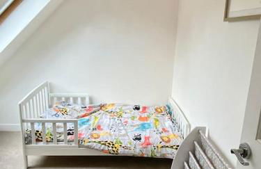 Charming 3/4 bedroom semi-detached cottage. - Foto 7