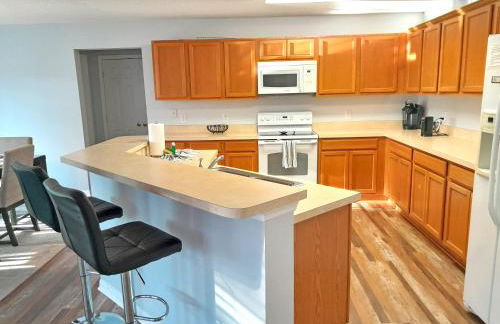 Private pool villa with game room close to theme parks! - Foto 11