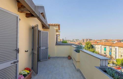 Homey Grandeur - Spacious Stay with Terrace & Wi-Fi - Foto 11