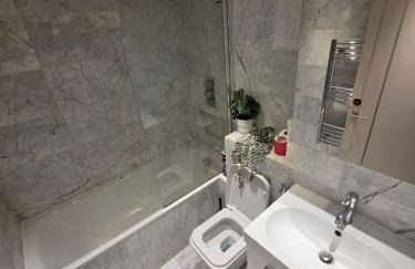 3 Bedrooms Apartment with security 24 hours & concierge - Foto 15