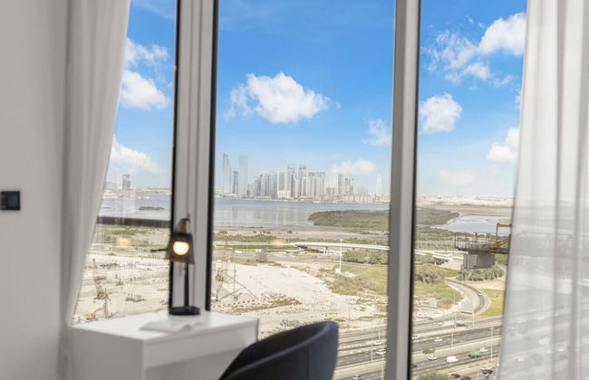 Modern 2BR Retreat Creek Vistas Scenic Views - Foto 14