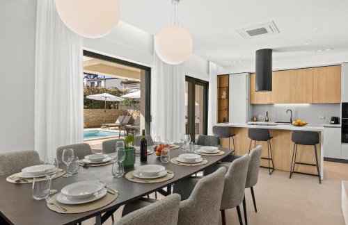 Luxury Villa del Sol - heated Pool & Hot tub - Foto 6