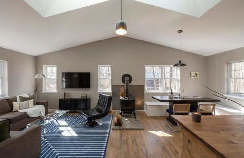 Private Cabin with Guesthouse Hot Tub Fire Pits - Foto 1