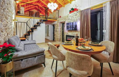 Awesome Home In Vrgorac With Wifi - Foto 7