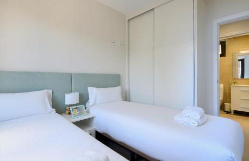 Brand New 2BR with Auto Check-In - Foto 11