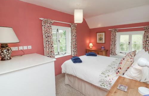 Greenslades - Photo 22