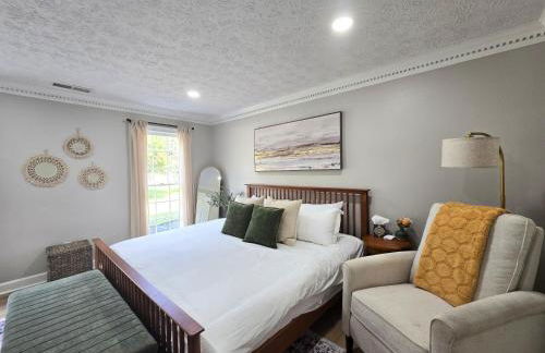 Cozy 5BR Family Retreat Firepit Games Patio - Foto 57