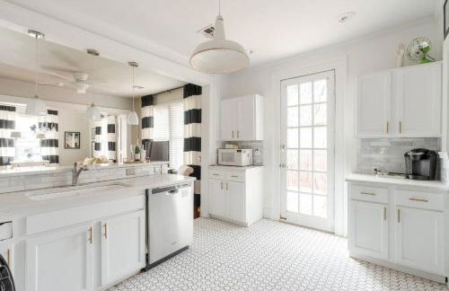 Historic Bungalow Walkable District - Foto 7